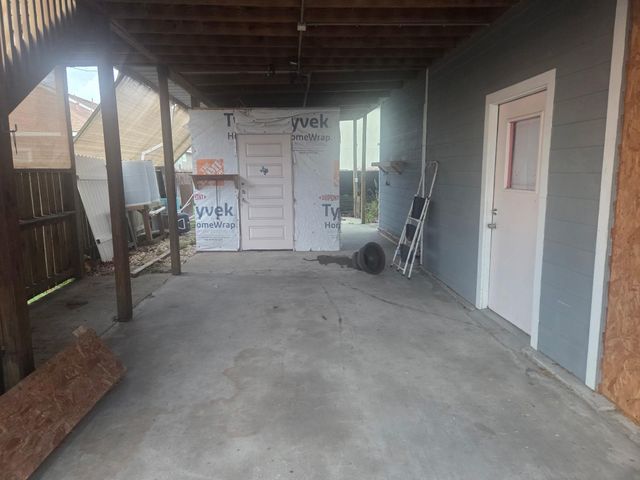 503 Pine Lane, Crosby, TX 77532