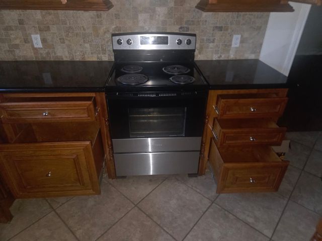 503 Pine Lane, Crosby, TX 77532