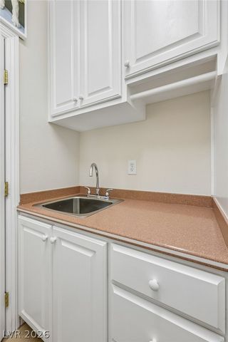 5110 Vincitor Street, Las Vegas, NV 89135