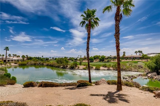 5110 Vincitor Street, Las Vegas, NV 89135