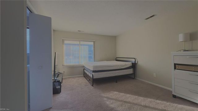 3853 Chimney Creek DR, Virginia Beach, VA 23462