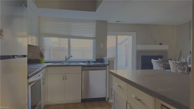 3853 Chimney Creek DR, Virginia Beach, VA 23462