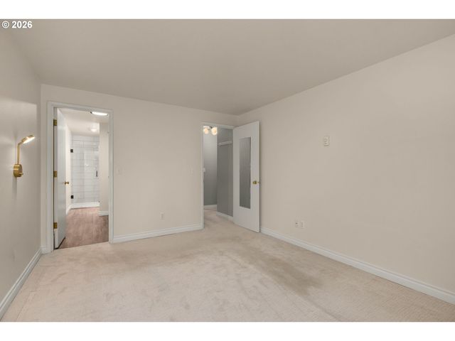 8720 Sw TUALATIN Rd 324, Tualatin, OR 97062