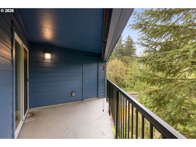 8720 Sw TUALATIN Rd 324, Tualatin, OR 97062