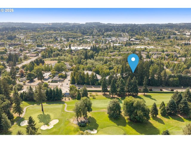 8720 Sw TUALATIN Rd 324, Tualatin, OR 97062