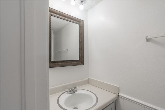 8420 Candlewood Drive, Oklahoma City, OK 73132