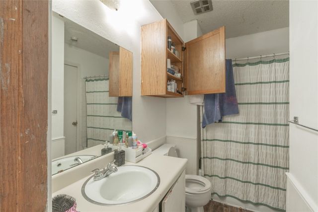 8420 Candlewood Drive, Oklahoma City, OK 73132