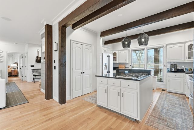 126 Trousdale Ferry Pike, Gordonsville, TN 38563