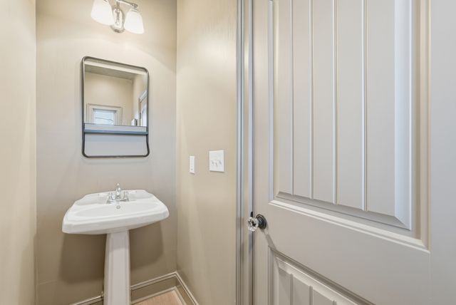 126 Trousdale Ferry Pike, Gordonsville, TN 38563