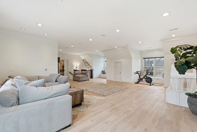 126 Trousdale Ferry Pike, Gordonsville, TN 38563