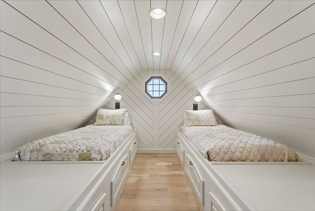 126 Trousdale Ferry Pike, Gordonsville, TN 38563