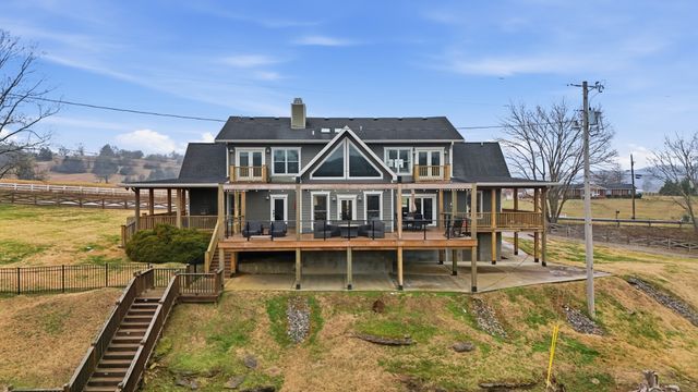 126 Trousdale Ferry Pike, Gordonsville, TN 38563