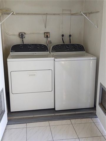 130 NW 70th Street 202, Boca Raton, FL 33487