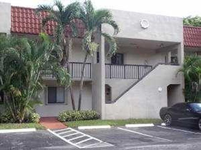 130 NW 70th Street 202, Boca Raton, FL 33487