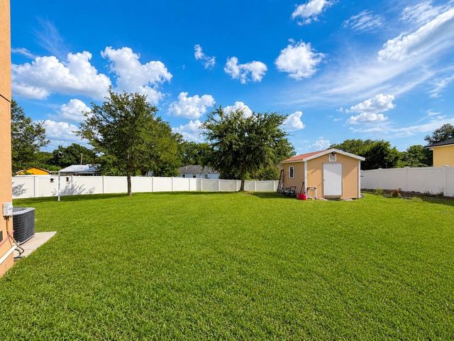 1852 PIEDMONT COURT, Mascotte, FL 34753