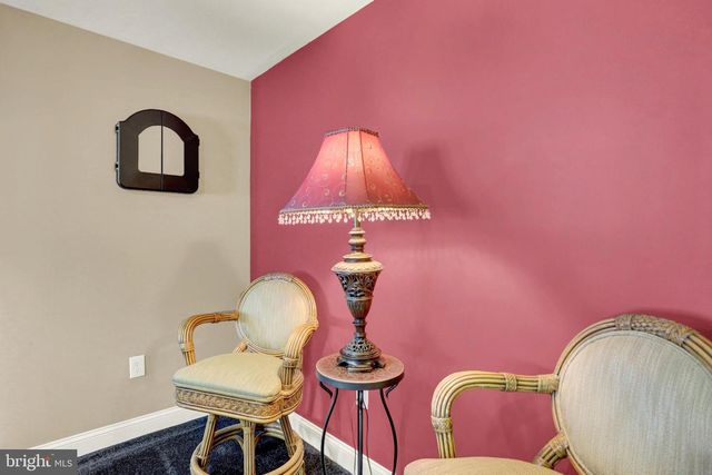 286 S HERTZLER RD, Elizabethtown, PA 17022