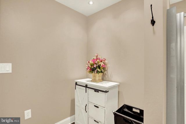 286 S HERTZLER RD, Elizabethtown, PA 17022
