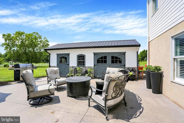 286 S HERTZLER RD, Elizabethtown, PA 17022