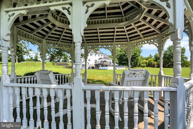 286 S HERTZLER RD, Elizabethtown, PA 17022