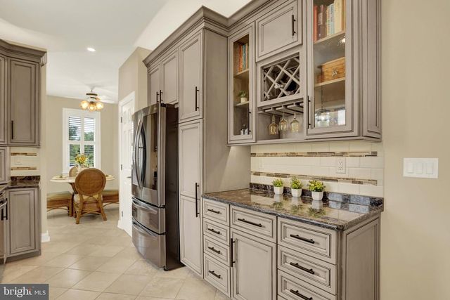 286 S HERTZLER RD, Elizabethtown, PA 17022
