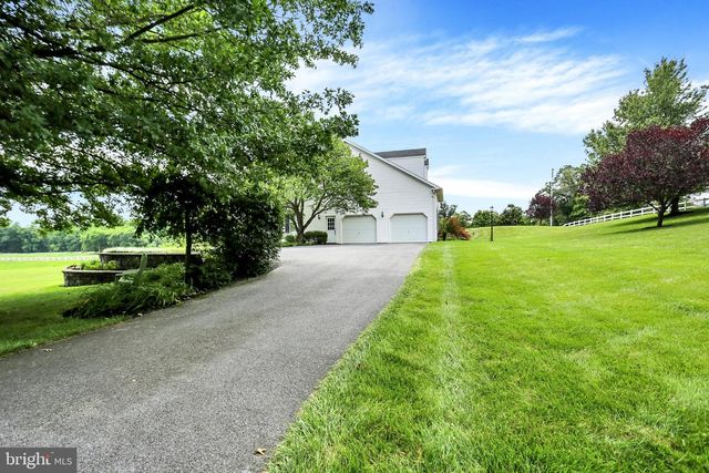 286 S HERTZLER RD, Elizabethtown, PA 17022