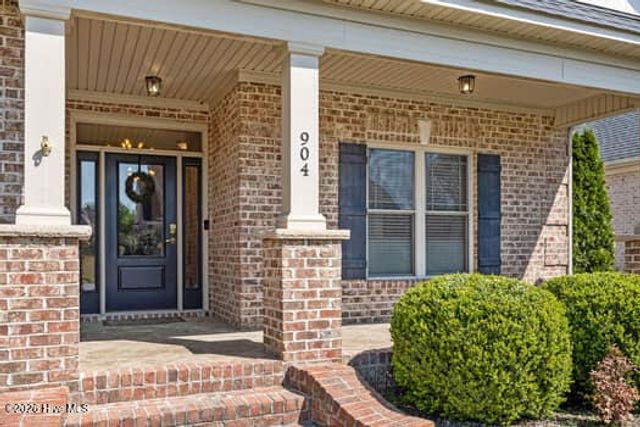 904 Van Gert Drive, Winterville, NC 28590