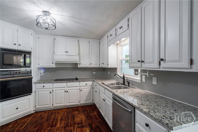 1221 Barber Creek Road, Statham, GA 30666