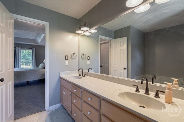 1221 Barber Creek Road, Statham, GA 30666