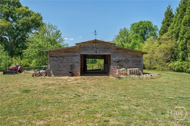 1221 Barber Creek Road, Statham, GA 30666