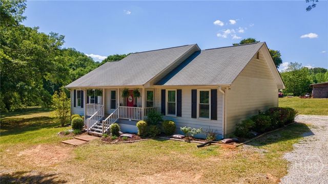 1221 Barber Creek Road, Statham, GA 30666