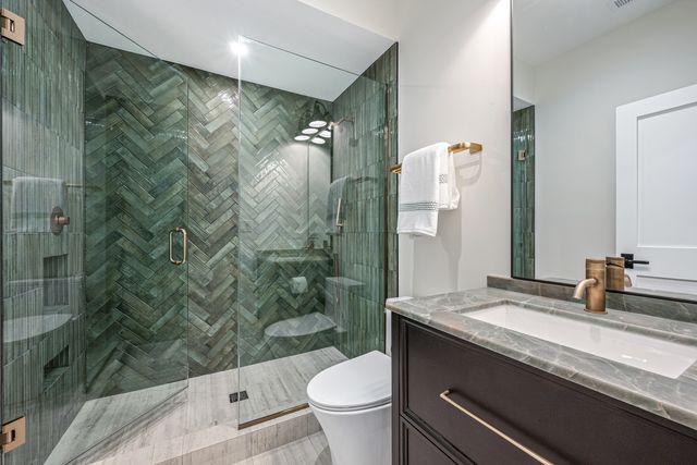 1427 Kenilworth Lane, Glenview, IL 60025