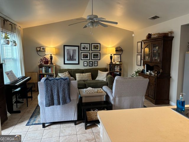 142 Melody Lane NW, Rome, GA 30165