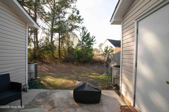 409 Timberlake Trail, Jacksonville, NC 28546