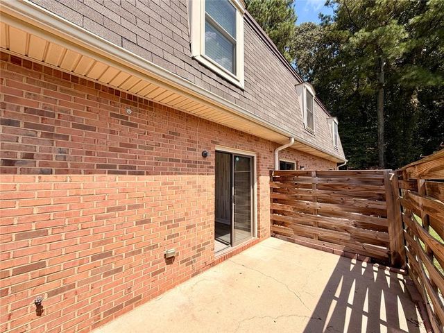 3925 Mountain View Road E3, Oakwood, GA 30566