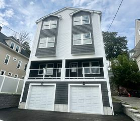 477 Washington 477, Haverhill, MA 01832