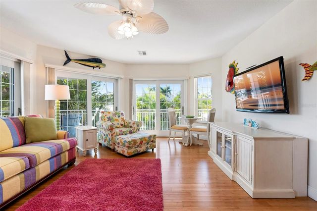 106 79TH STREET, Holmes Beach, FL 34217