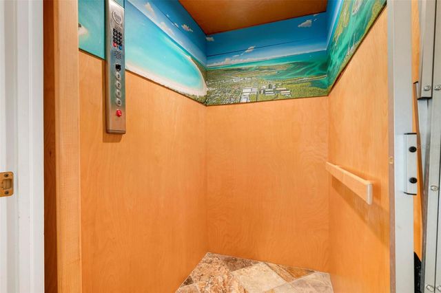 106 79TH STREET, Holmes Beach, FL 34217