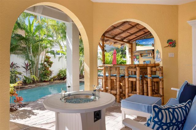 106 79TH STREET, Holmes Beach, FL 34217