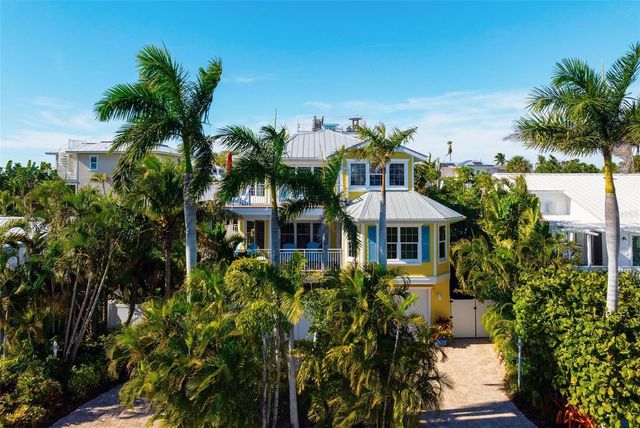 106 79TH STREET, Holmes Beach, FL 34217