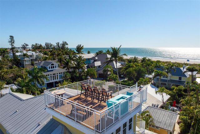 106 79TH STREET, Holmes Beach, FL 34217