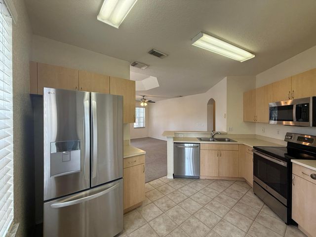 1106 Belmont Place, Boynton Beach, FL 33436