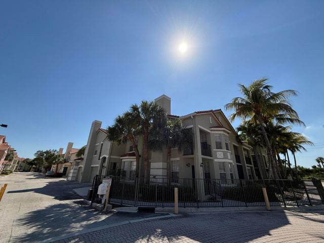 1106 Belmont Place, Boynton Beach, FL 33436