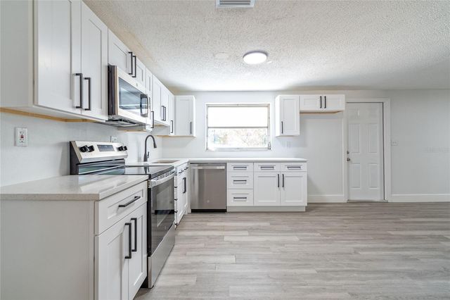 2920 CRUTCHFIELD ROAD, Lakeland, FL 33805