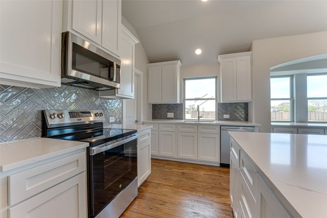 3541 Meadow View Lane, Greenville, TX 75402