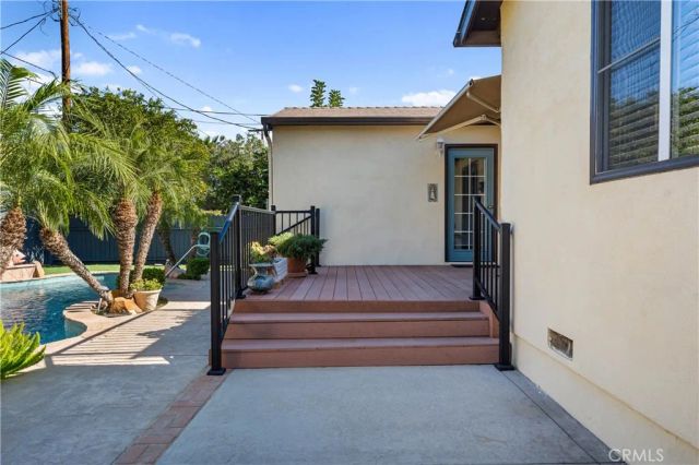 17619 Miranda, Encino, CA 91316