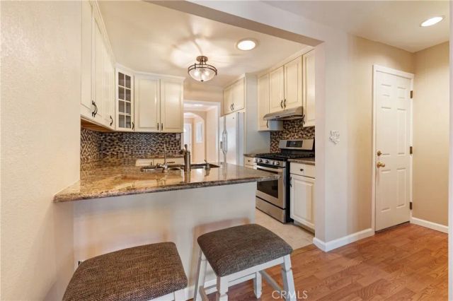 17619 Miranda, Encino, CA 91316