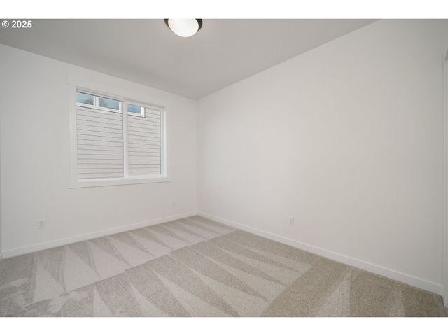 2312 E DALMATIAN Dr, La Center, WA 98629