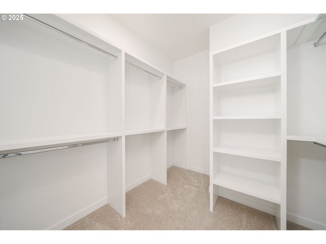 2312 E DALMATIAN Dr, La Center, WA 98629