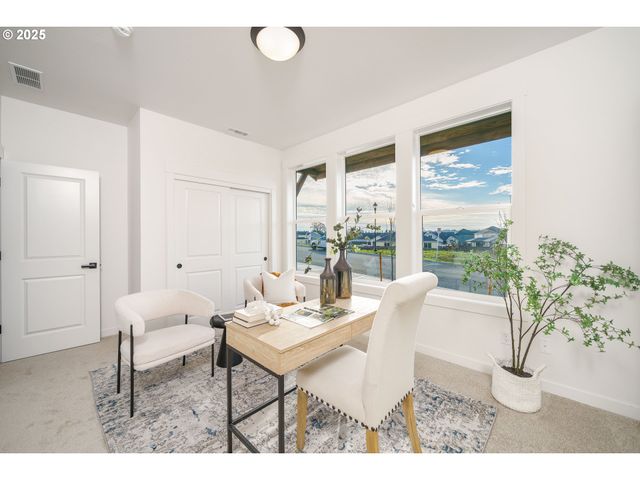 2312 E DALMATIAN Dr, La Center, WA 98629