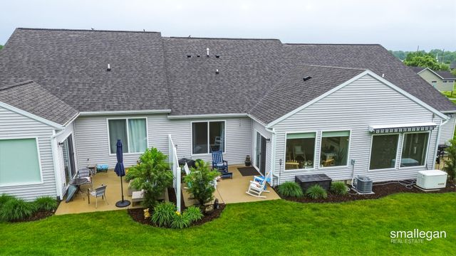 974 Castlebay Way, Georgetown Twp, MI 49426